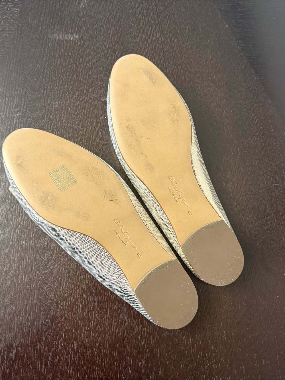 Salvatore Ferragamo Gold Metallic Bow Slingback Flats - Picture 6 of 7